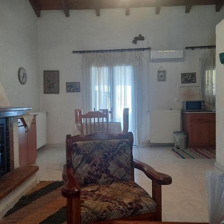 Sunhouse Vrahati Buitenkant foto