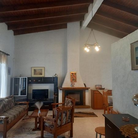 Sunhouse Vrahati Buitenkant foto
