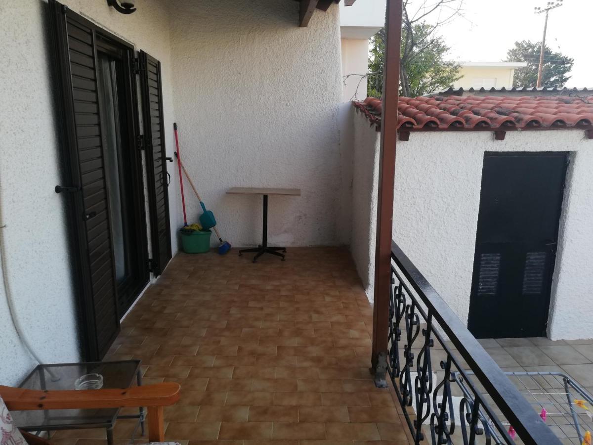 Sunhouse Vrahati Buitenkant foto