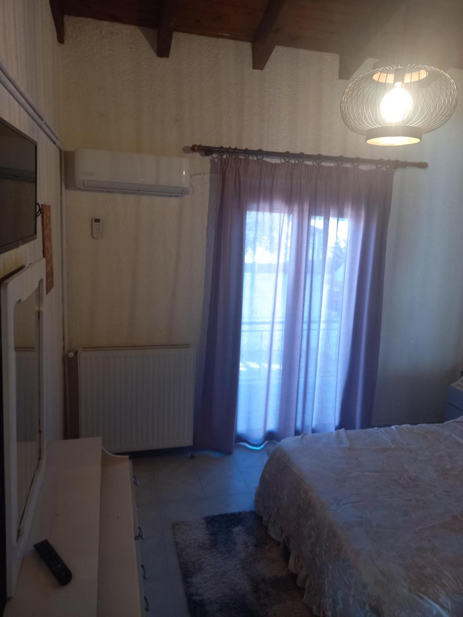 Sunhouse Vrahati Buitenkant foto